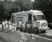 Bookmobile stopped in Riverland Terrace, James Island