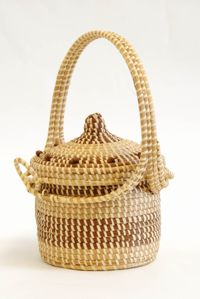 Sweetgrass purse with hinged lid
