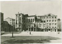 Venezia - Campo di Ghetto vecchio e Scuola Italiana