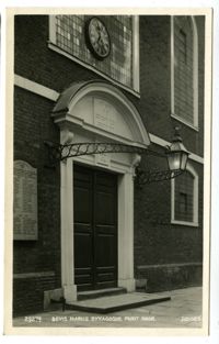 Bevis Marks Synagogue - front door