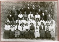 Avery Senior Class 1915