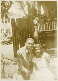 Norman Pendergrass and Edna Marshall Posing