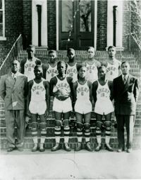 Avery Men's Basketball Team