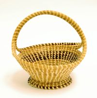Traditional sweetgrass fruit basket with handle