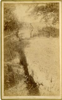 Oak Grove, two foot fissure