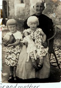 Erika, sister and great grandmother 1931