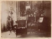 Victorian era decorative items