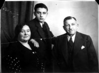 Max, Berta and Willy Adler circa 1936